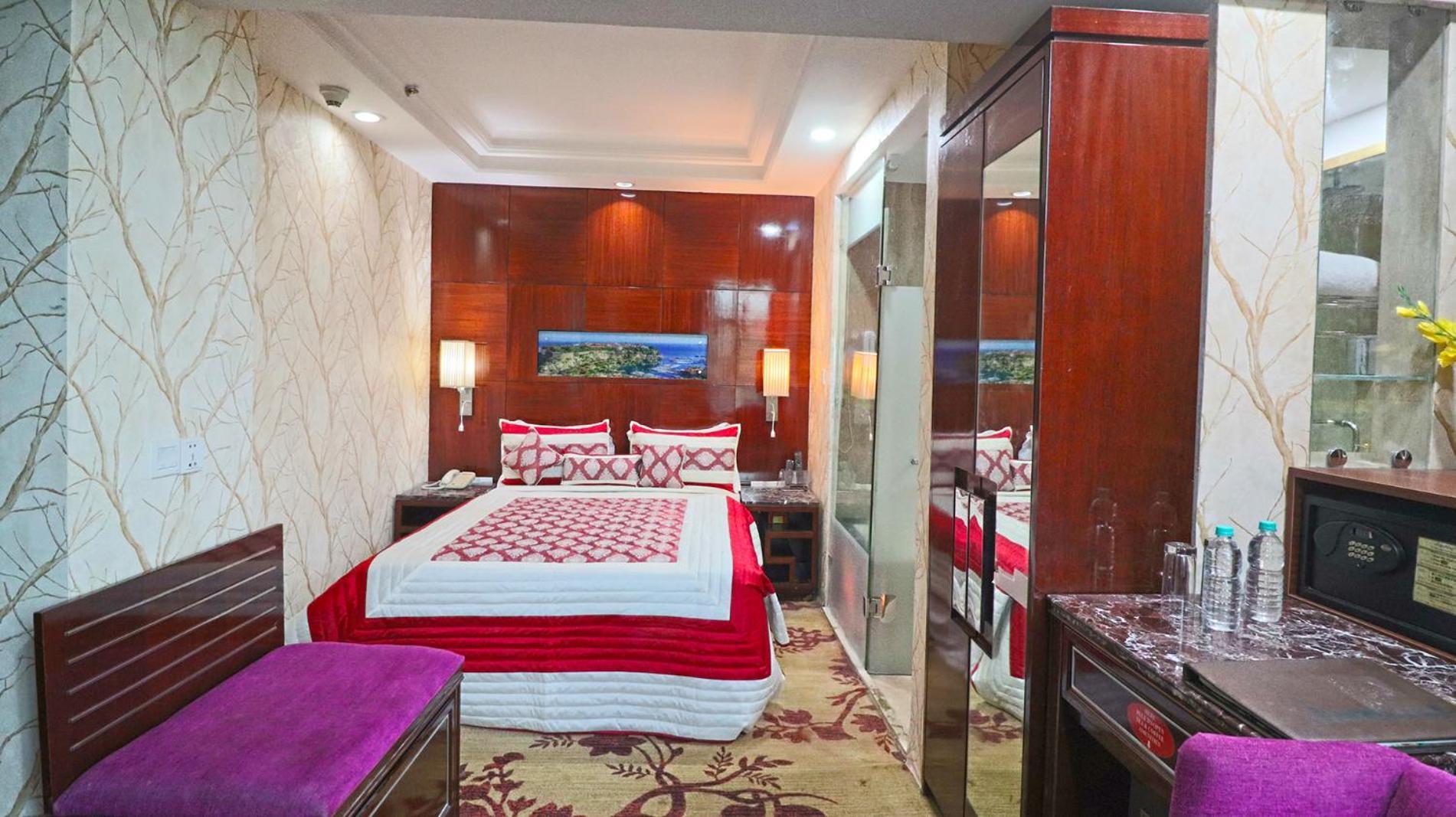 Skycity Hotel Gurgaon Esterno foto
